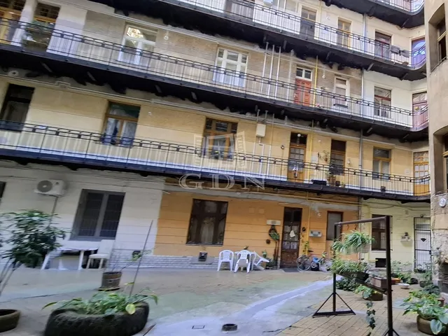 Eladó lakás Budapest VIII. kerület 27 nm