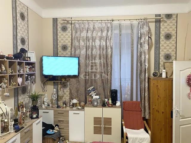 Eladó lakás Budapest VIII. kerület 27 nm