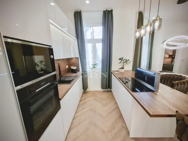 Eladó lakás Budapest V. kerület, Lipótváros 91 nm