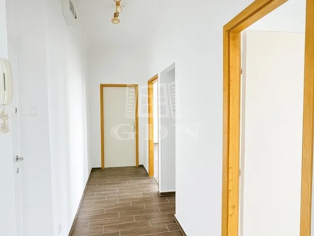 Eladó lakás Budapest XX. kerület, Téglagyártó út 50 nm