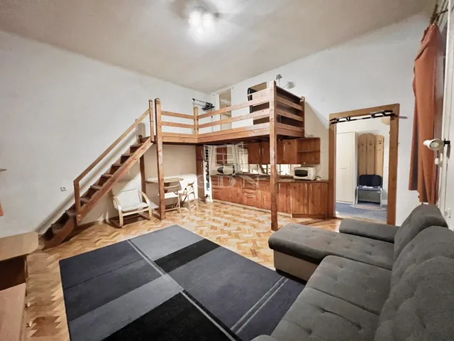 Eladó lakás Budapest VI. kerület, Szív utca 37 nm