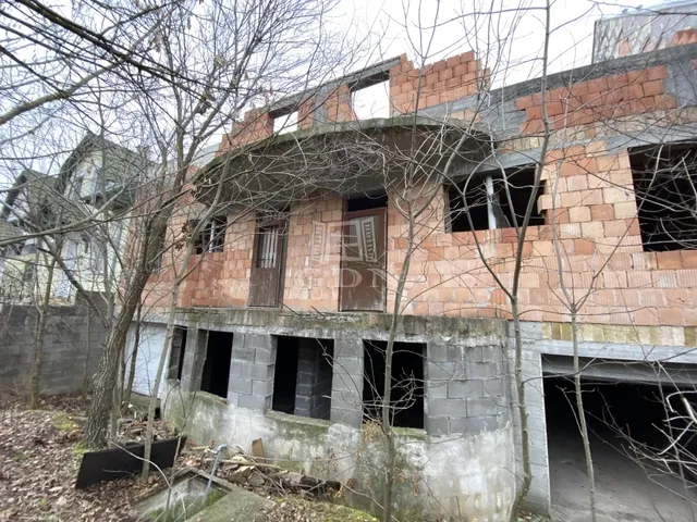 Eladó ház Budapest XVIII. kerület 200 nm