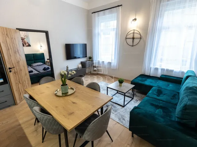 Eladó lakás Budapest VIII. kerület 40 nm