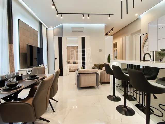 Kiadó lakás Budapest V. kerület, Belváros 121 nm