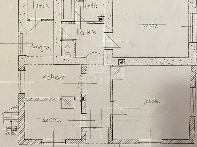 Eladó ház Szentlőrinckáta 204 nm