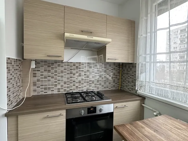 Eladó lakás Budapest III. kerület, Békásmegyer 50 nm