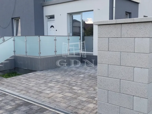 Eladó lakás Dunaharaszti, Bezerédi-lakópark 65 nm