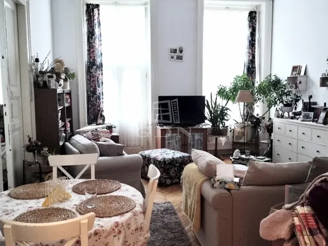 Eladó lakás Budapest VIII. kerület, Bezerédj 95 nm