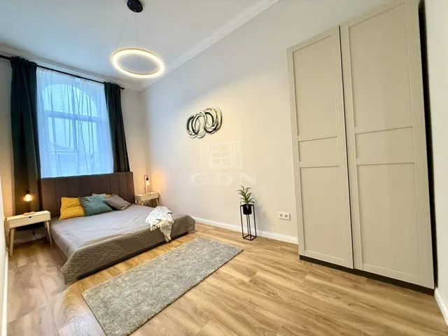 Eladó lakás Budapest VII. kerület, Belső-Erzsébetváros, Erzsébet körút 93 nm