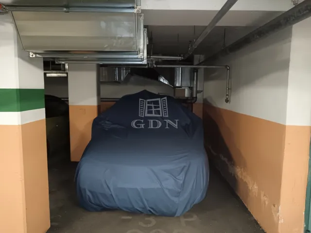 Eladó garázs Budapest VIII. kerület 15 nm