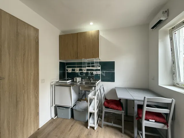 Eladó lakás Budapest VIII. kerület 10 nm