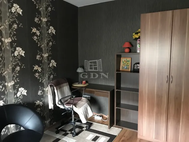 Eladó lakás Budapest XV. kerület, Eötvös utca 43 nm