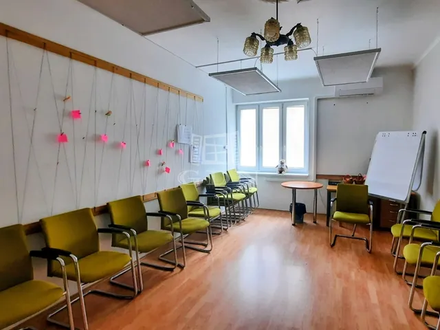 Eladó lakás Budapest VIII. kerület 87 nm