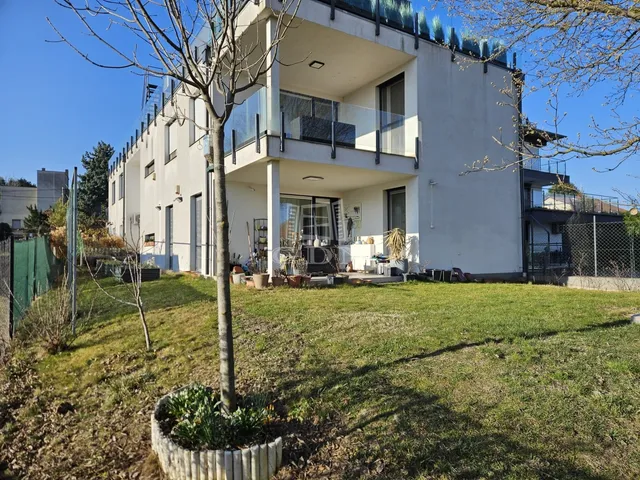 Eladó lakás Budapest XI. kerület, Péterhegy 103 nm