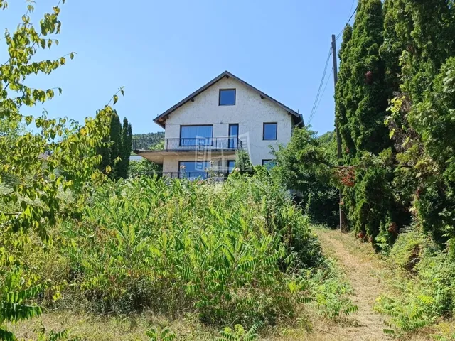 Eladó telek Budapest III. kerület, Testvérhegy 1765 nm