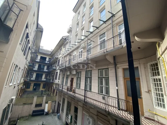 Eladó lakás Budapest IX. kerület 120 nm