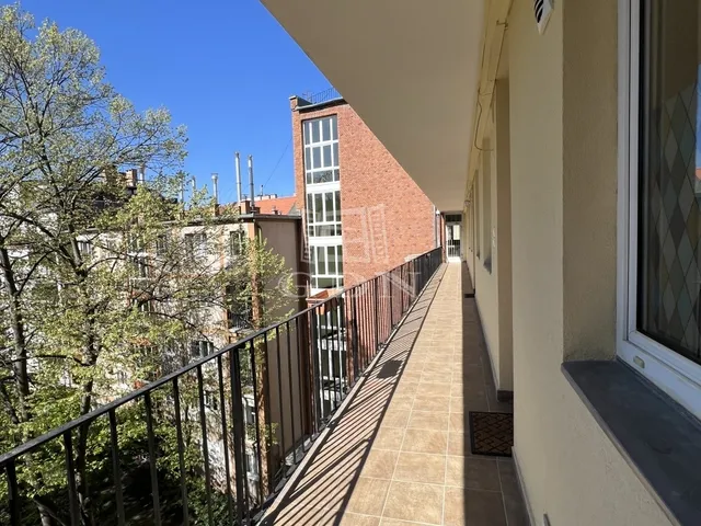 Eladó lakás Budapest IX. kerület, Középső Ferencváros, Üllői út 60 nm