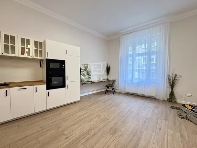 Eladó lakás Budapest VIII. kerület, Palotanegyed 51 nm