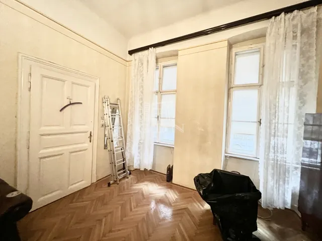 Eladó lakás Budapest VI. kerület 57 nm