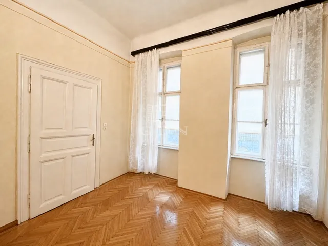 Eladó lakás Budapest VI. kerület 57 nm
