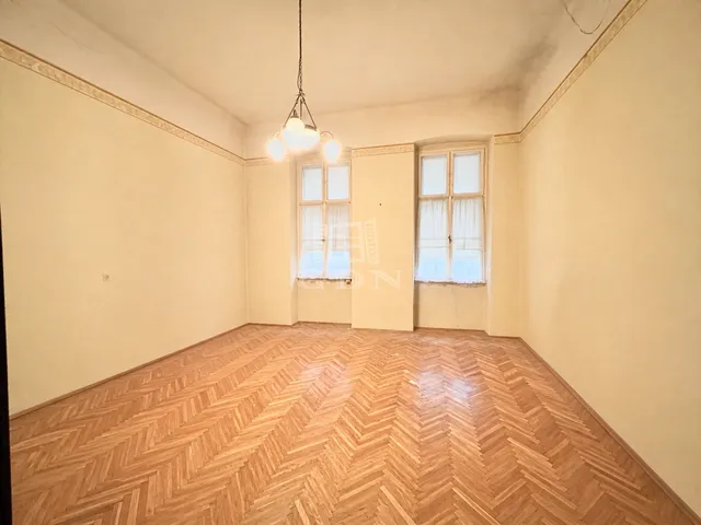 Eladó lakás Budapest VI. kerület 57 nm