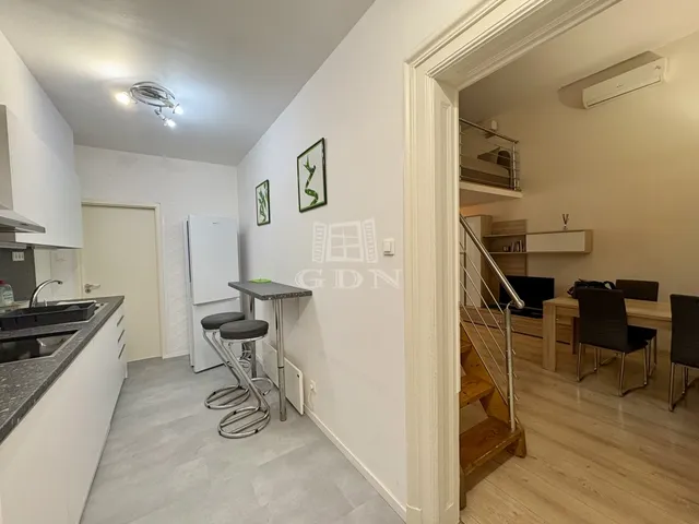 Eladó lakás Budapest VI. kerület 45 nm