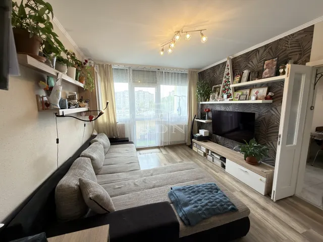 Eladó lakás Budapest XVIII. kerület 72 nm