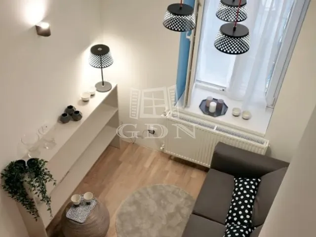 Eladó lakás Budapest VI. kerület 61 nm