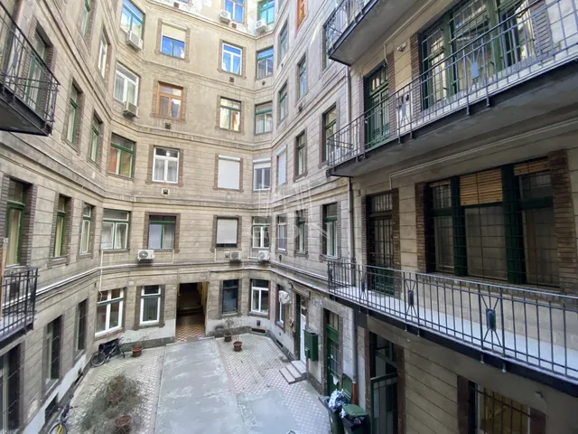 Eladó lakás Budapest VIII. kerület, Palotanegyed 26 nm