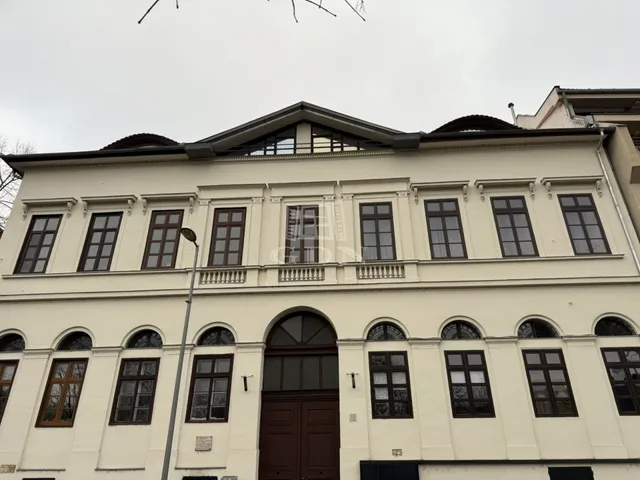 Eladó lakás Budapest I. kerület 74 nm