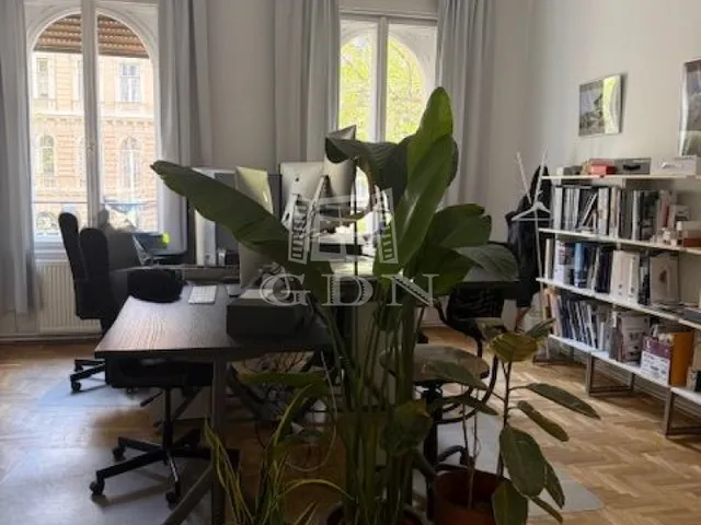 Eladó lakás Budapest XI. kerület, Szentimreváros 74 nm