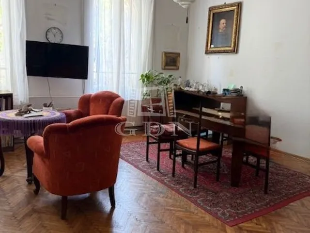 Eladó lakás Budapest XI. kerület, Szentimreváros 254 nm