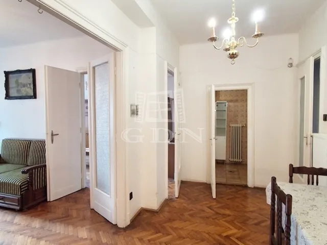 Eladó lakás Budapest II. kerület 74 nm