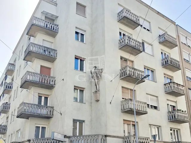 Eladó lakás Budapest II. kerület 74 nm