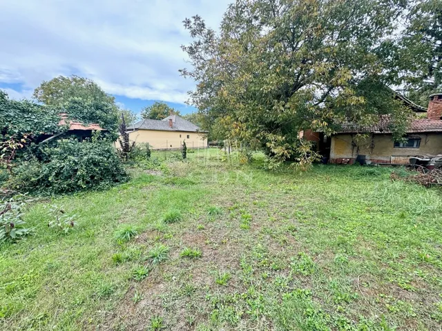 Eladó telek Gárdony, Agárd 979 nm