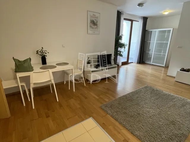 Eladó lakás Budapest VI. kerület 59 nm