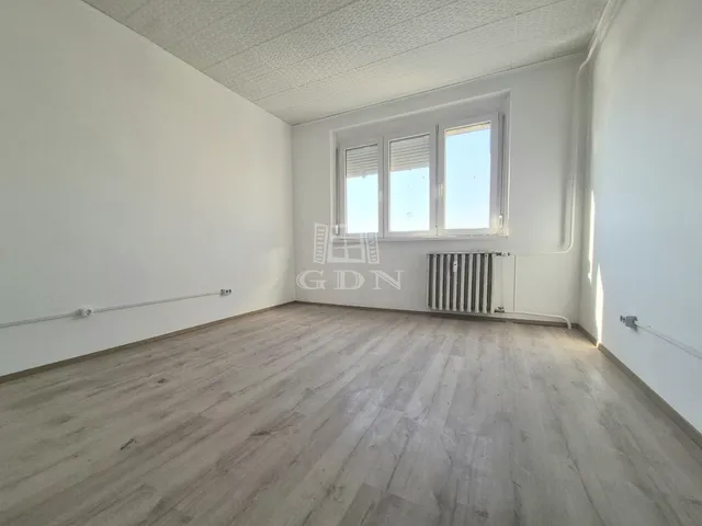 Eladó kereskedelmi és ipari ingatlan Budapest X. kerület 151 nm