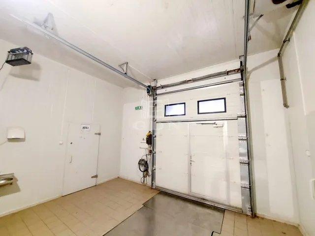 Eladó kereskedelmi és ipari ingatlan Inárcs 933 nm