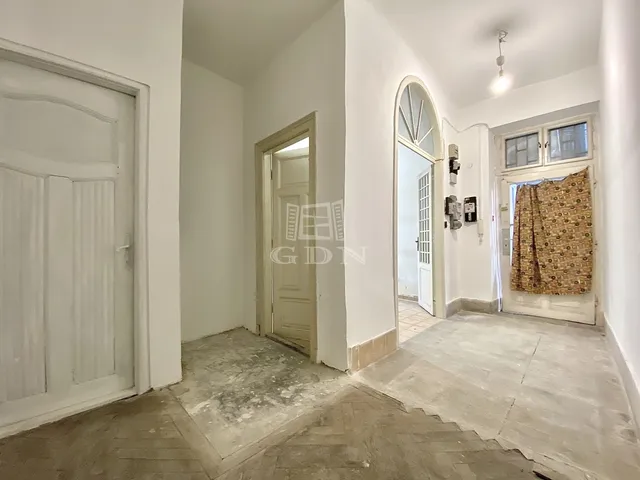 Eladó lakás Budapest II. kerület 66 nm
