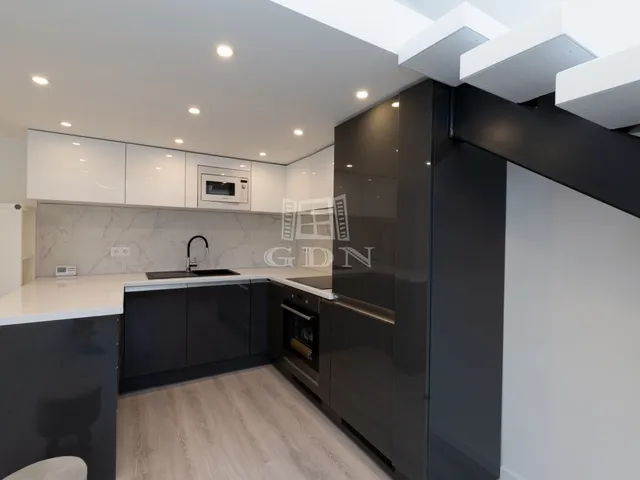 Eladó lakás Budapest VI. kerület, Diplomatanegyed 95 nm