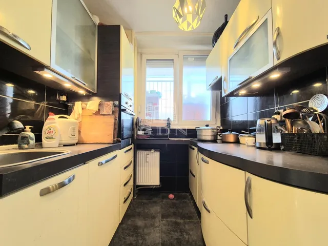 Eladó lakás Budapest X. kerület 100 nm