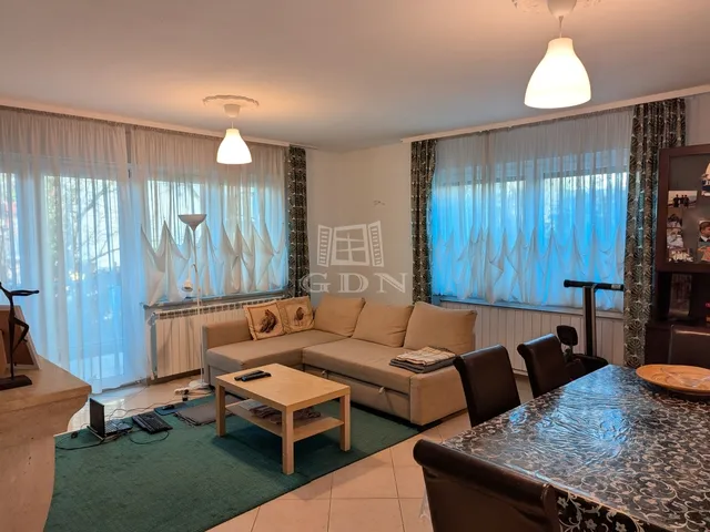 Eladó lakás Budapest II. kerület, Vérhalom 99 nm