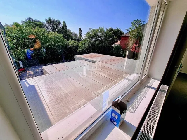 Eladó kereskedelmi és ipari ingatlan Ercsi, Savanyúrét 254 nm