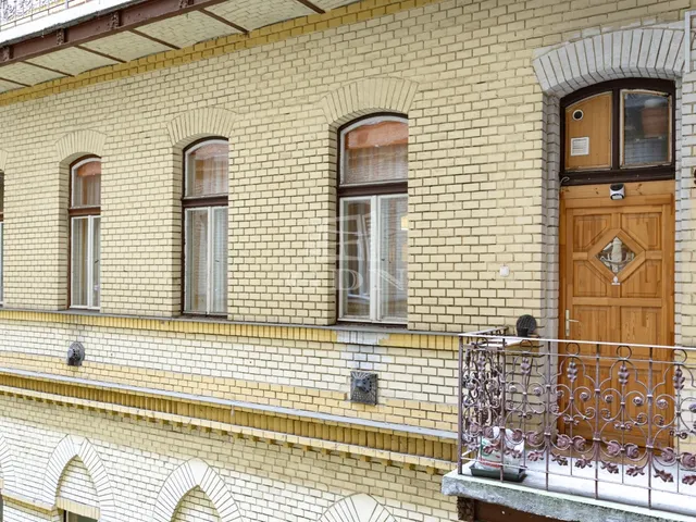 Eladó lakás Budapest VI. kerület 53 nm