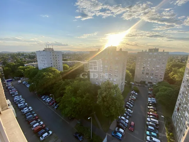 Eladó lakás Budapest XV. kerület, Újpalota 35 nm