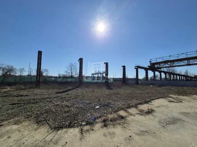 Eladó kereskedelmi és ipari ingatlan Budapest X. kerület 5339 nm