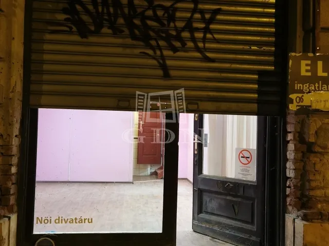 Eladó kereskedelmi és ipari ingatlan Budapest VI. kerület 22 nm