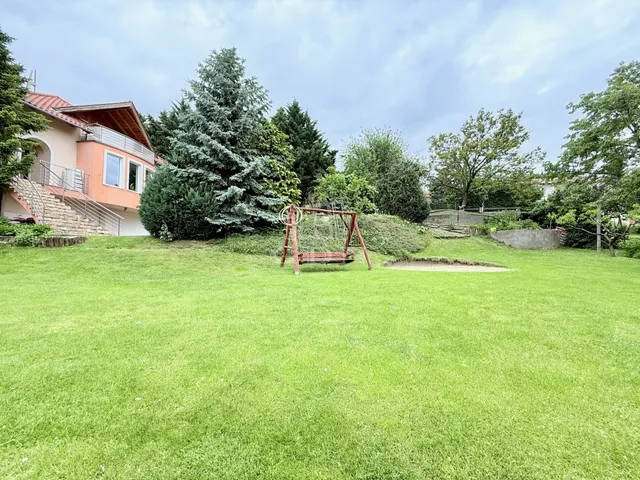 Eladó ház Szentendre 320 nm