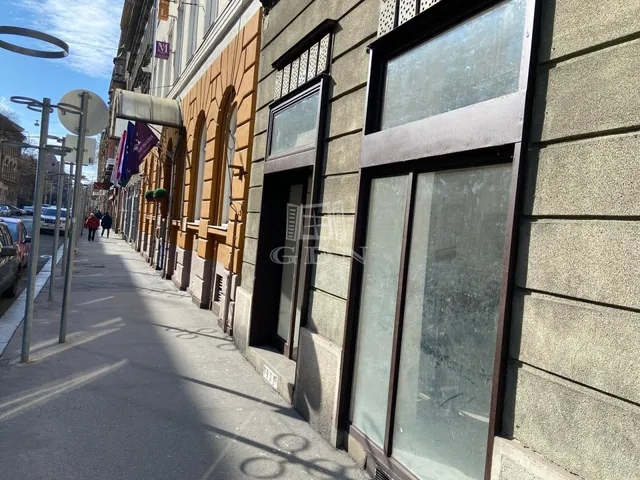 Eladó kereskedelmi és ipari ingatlan Budapest VII. kerület 50 nm