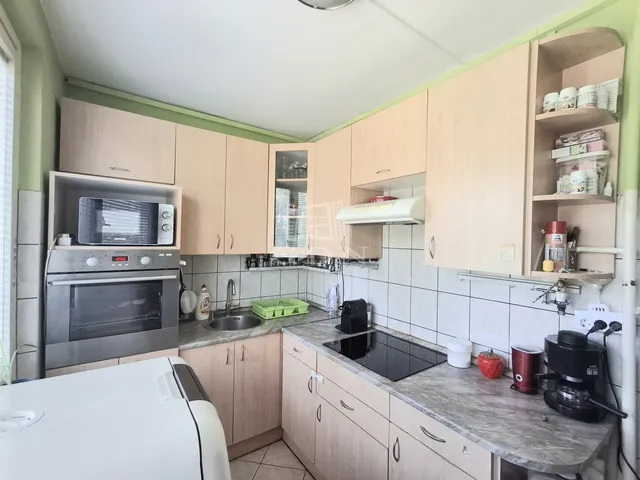 Eladó lakás Budapest XV. kerület 71 nm